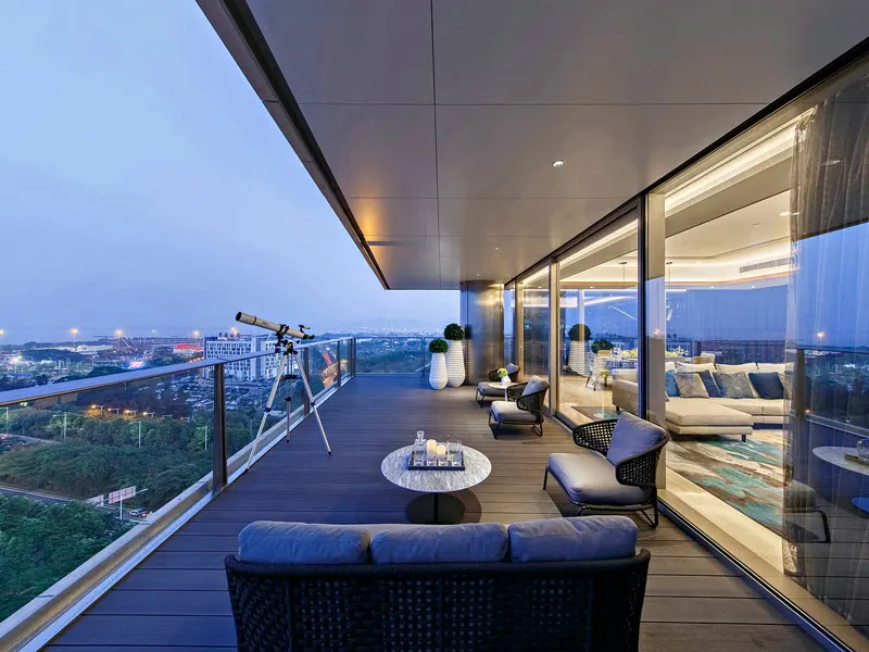 hotel-resort-composite-decking-project